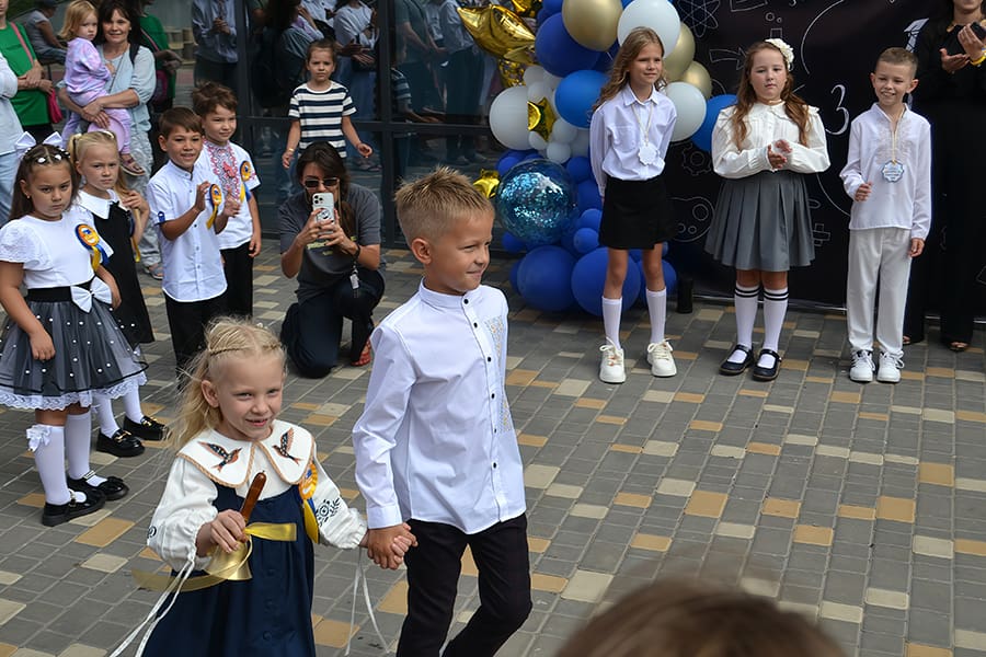 Airbrush-IMAGE-ENHANCER-1771508159402-1771508159402 копия (1)