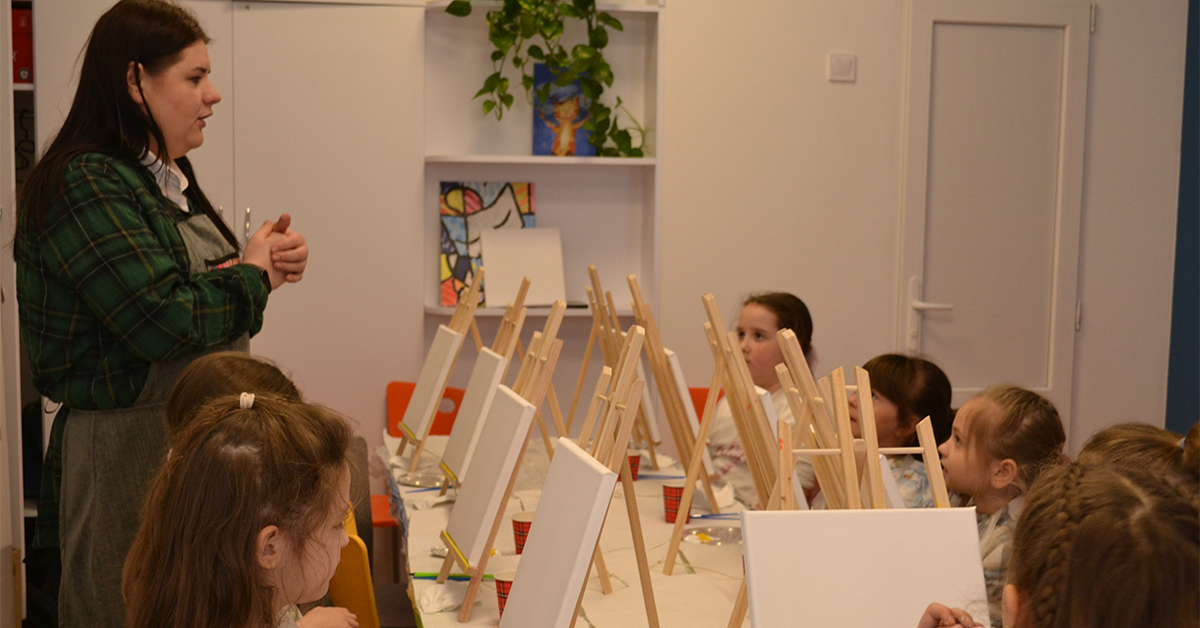 Великдень: запуск студії “Майстерня ідей”